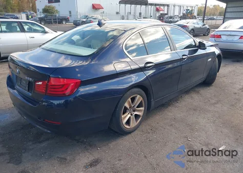 2013 BMW 528I xDrive из США, поврежденный, VIN WBAXH5C52DD109826